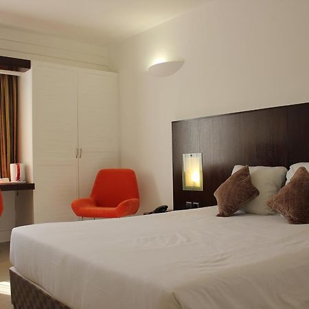 Hotel Le Saint Denis 外观 照片